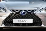 Lexus ES300h 2018 года (ZA)